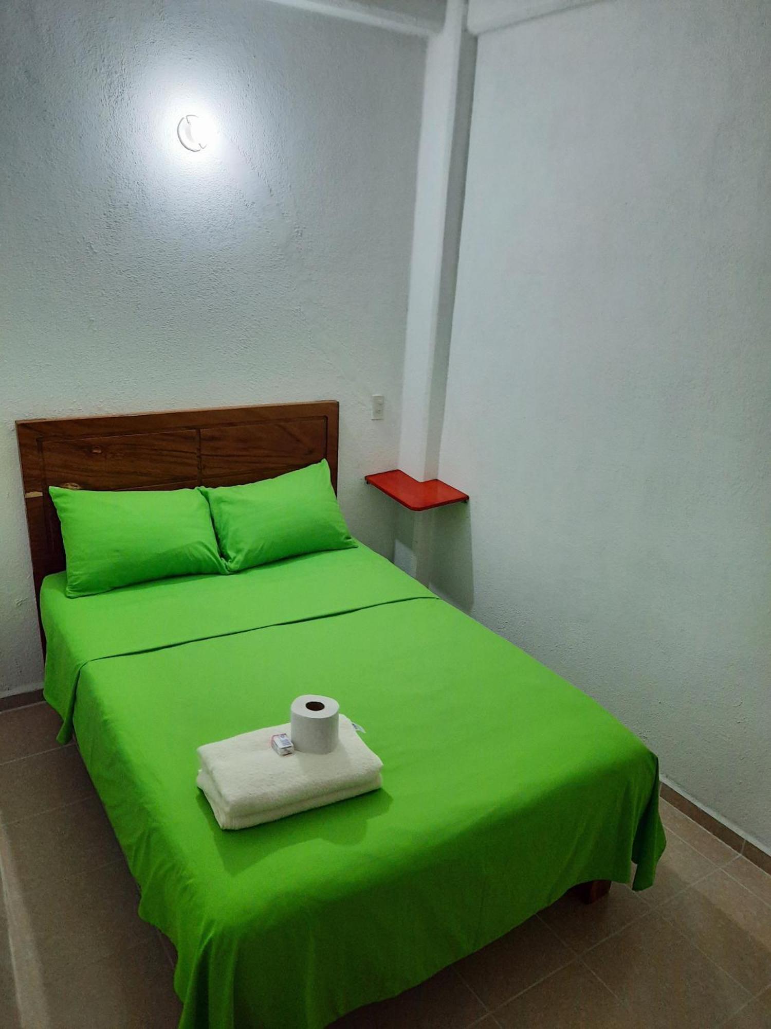 Cataviento Hotel Tecoanapa 客房 照片